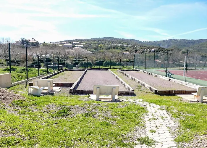 Le Petit Olivier By Interhome Les Issambres